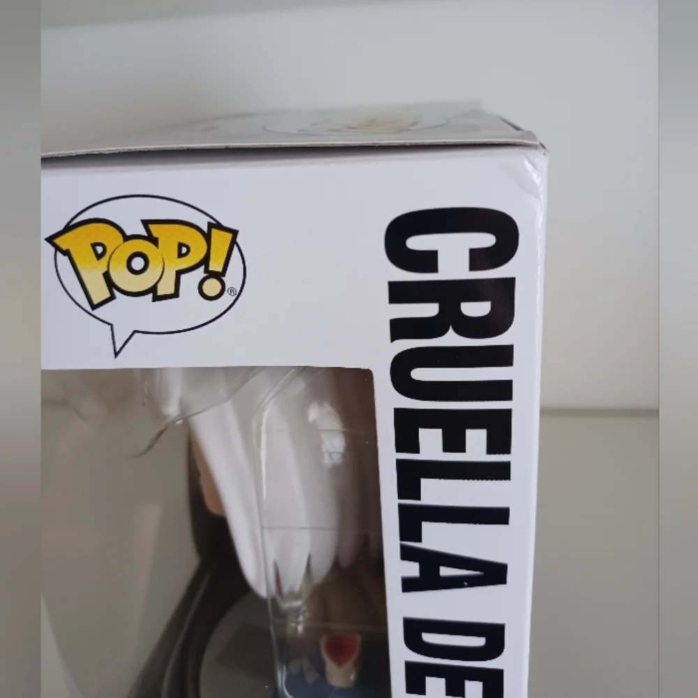 Disney Cruella De Vil From 101 Dalmations 1083‎ Funko Pop